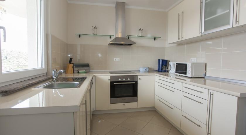 Apartments Damjanovic Makarska Szoba fotó