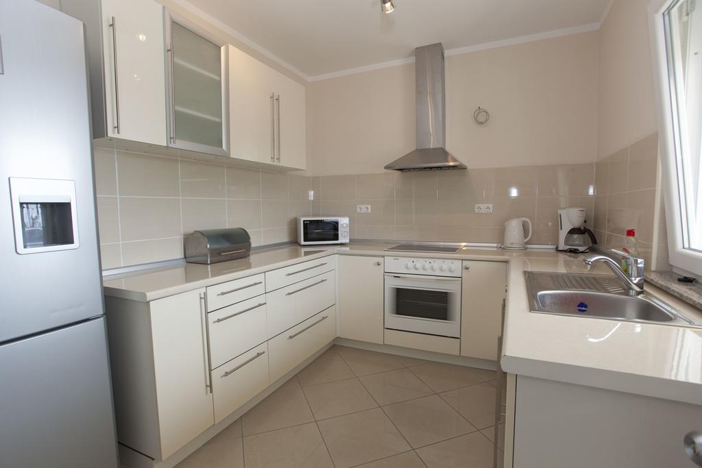 Apartments Damjanovic Makarska Kültér fotó
